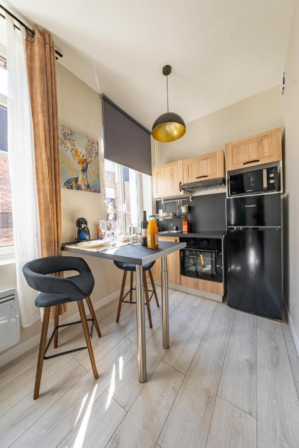 Les Appartements De La Nef D'Or Saint-Quentin  Szoba fotó